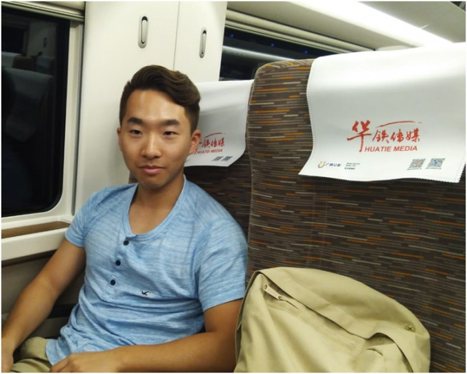 宋先生之前坐直通車上廣州，今日改乘高鐵。