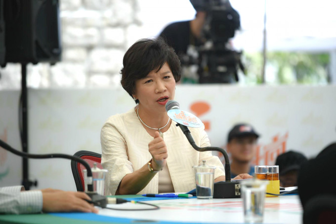 梁美芬表示取缔香港民族党是迟来的决定。