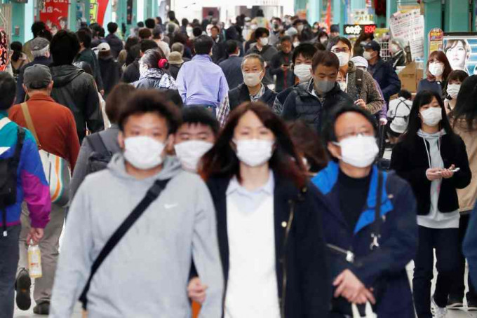 東京今日增201人確診再創單日最高紀錄。AP