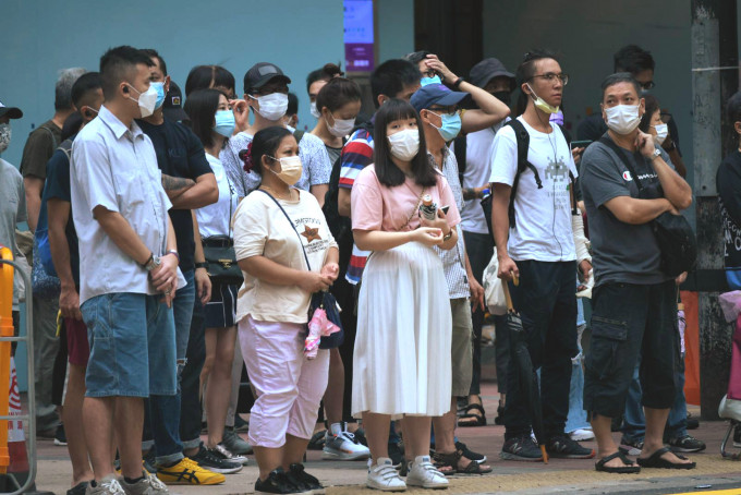 香港近日新冠疫情放緩。