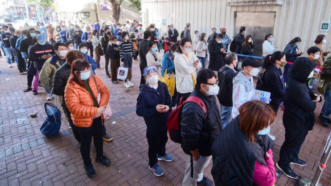 馮子健表示，香港疫情當前仍處加速上升期。資料圖片