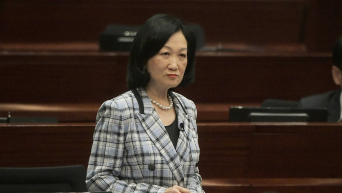 叶刘淑仪表示叶刘淑仪支持为同性伴侣订替代框架，冀政府3年内立法。资料图片