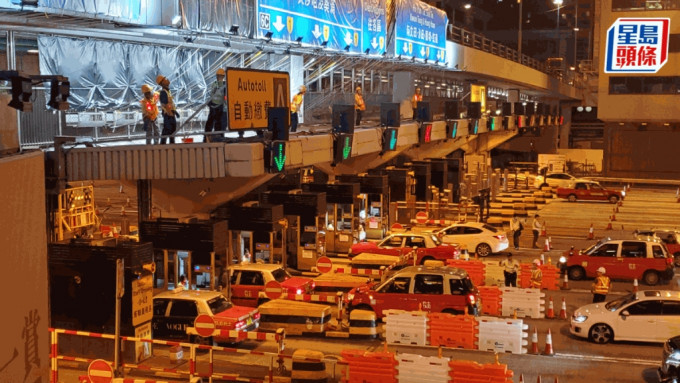 红隧凌晨实施临时交通安排。