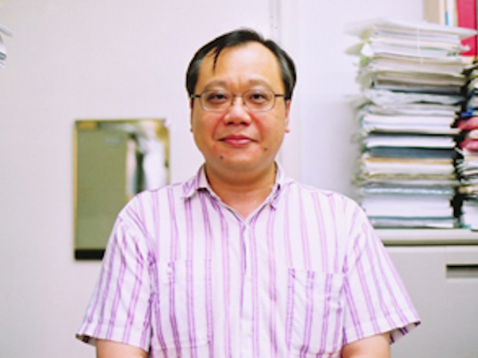 台灣大學化學工程系教授李篤中違反兩岸條例。台大官網