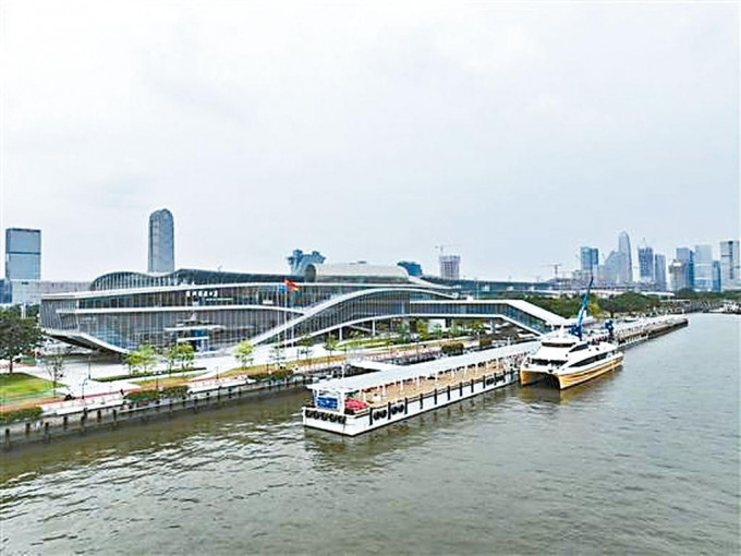 广州琶洲港澳客运口岸竣工验收。