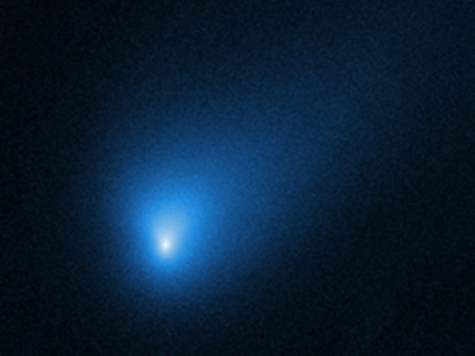 命名为「2I /鲍里索夫」的彗星，是历来造访太阳系的第二颗星际天体。网图