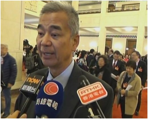 汤显明认为梁振英当上政协副主席对香港来说是好事。