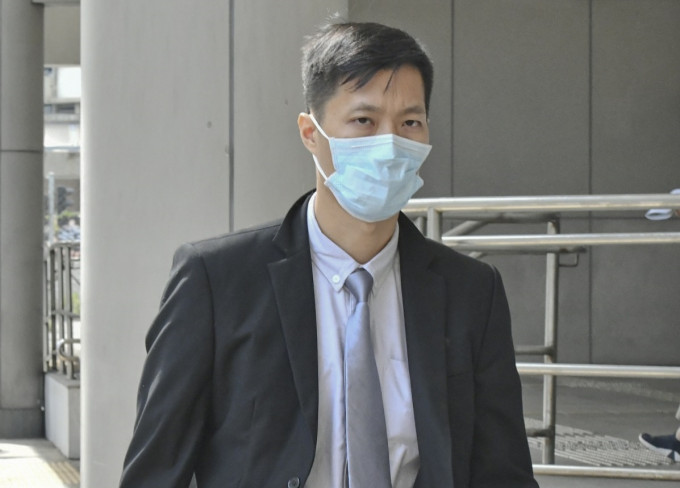 警員陳智勇作供時否認對被告使用過度武力。