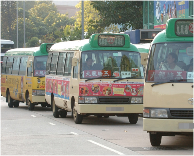 運輸署邀請有興趣人士申請營辦4條新界公共小巴專線。