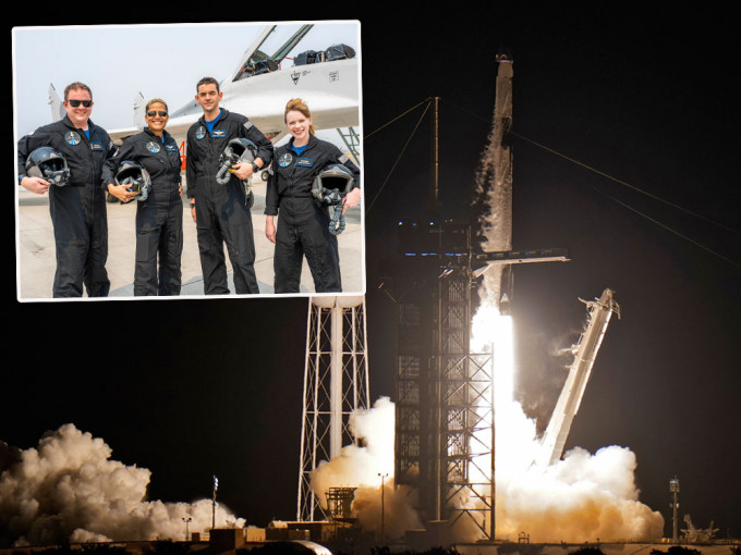 SpaceX运送4名旅客进入太空。AP图片