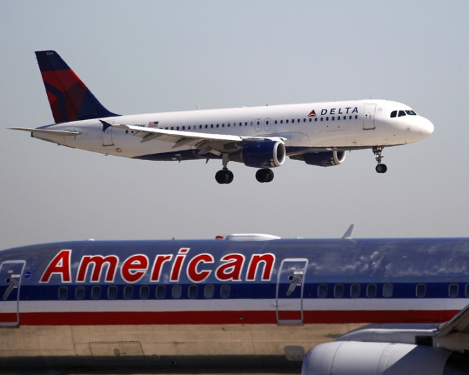 美國航空和達美航空(圖)是美國兩家規模最大的航空公司。AP