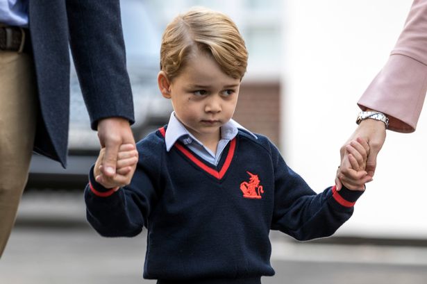 IS贴出乔治小王子上学的照片，扬言他会是袭击目标。
