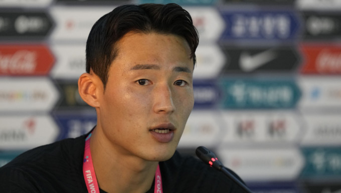 孙准浩因涉受贿在中国被扣，仍获韩国国家队教练奇连士文选入国家队。  美联社。