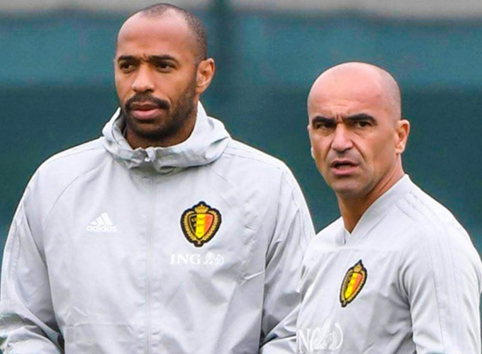 亨利(左)重返比利时国家队出任助教。 比利时国家队Twitter图片