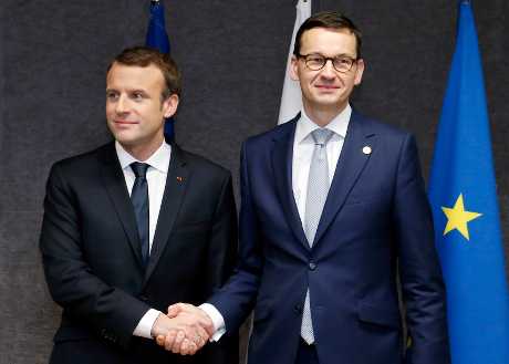 法國總統馬克龍（左）。AP