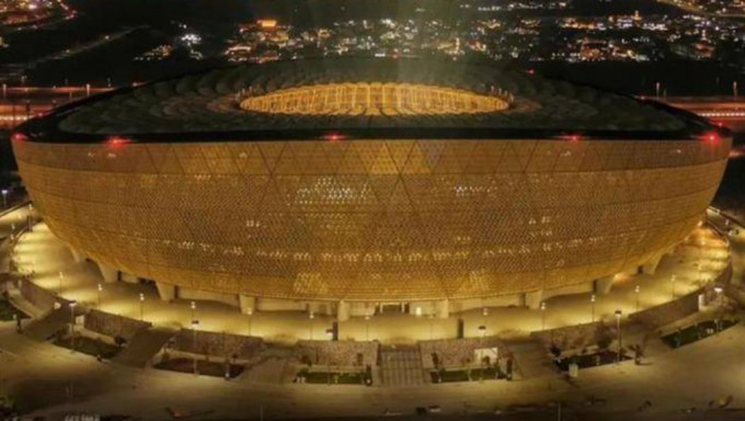 主場館面積19.5萬平方米的「金色之碗」。網圖