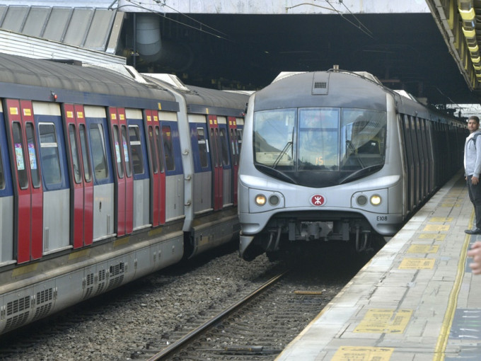 港鐵於1月27日測試列車期間，系統未有標示。資料圖片