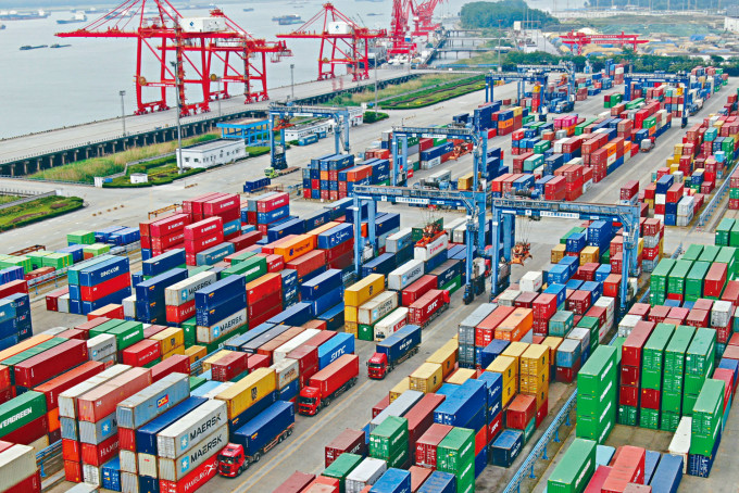 今年上半年內地外貿進出口總值18.07萬億元。