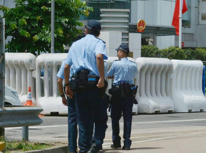 再有警員初步確診。資料圖片