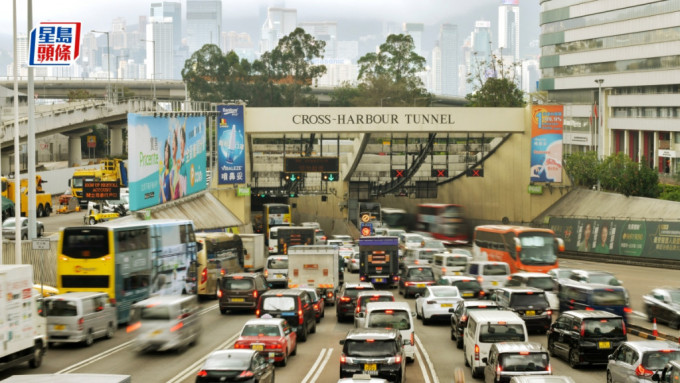 运输署将在本月23日起在红隧实施「易通行」。资料图片