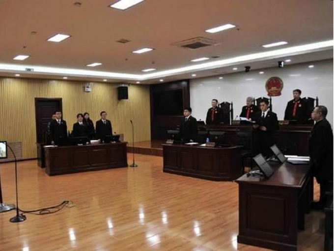哈爾濱市中級人民法院經開庭審理，認定被告人劉維國犯強奸罪，判處死刑。網上圖片