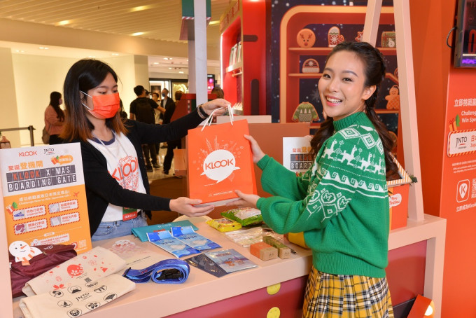 圣诞登机闸挑战的奖品，分别由日本国家旅游局、韩国观光公社（香港支社）及台湾观光协会香港办事处赞助。