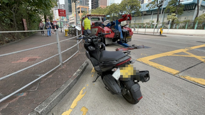 長沙灣7旬婦捱電單車撞 留醫4日不治 非華裔外賣員涉危駕被捕