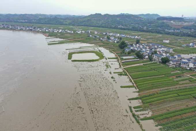 內地今年洪災已造成6346萬人次受災，致219人死亡失蹤。(新華社圖片)