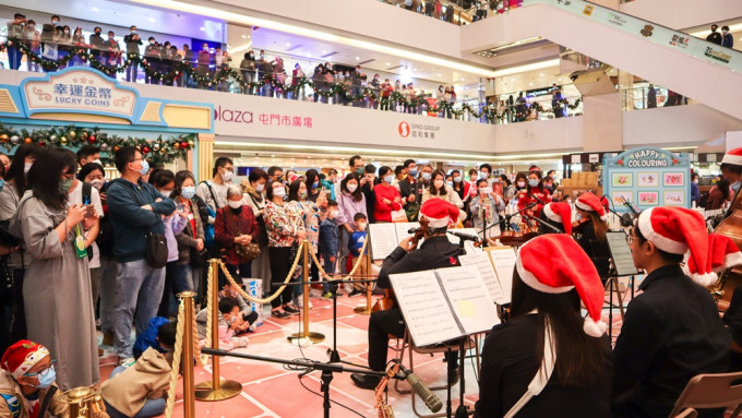 屯門市廣場等3商場在聖誕假期合共逾300萬人次。信和圖片