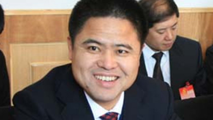 外逃雞西原副市長李傳良涉貪污逾31億人民幣，被查後已外逃美國。網圖　