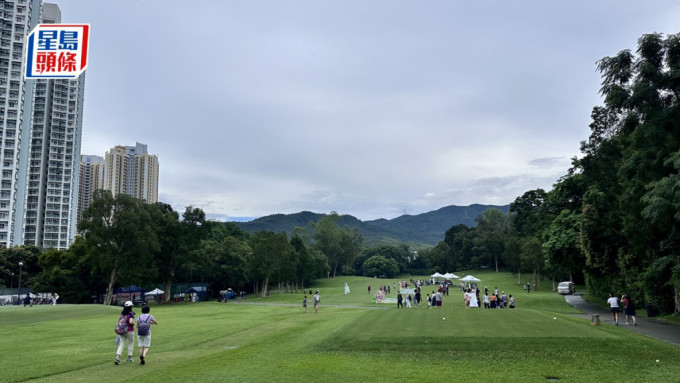 政府收回粉嶺高球場部分用地並轉作公園，在風暴影響下將將延期對外開放。資料圖片