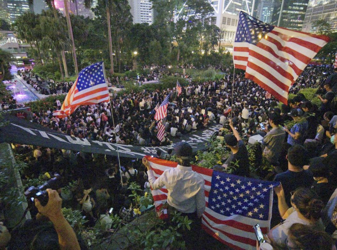 本港有市民曾举行「香港人权与民主法案集气大会」。资料图片