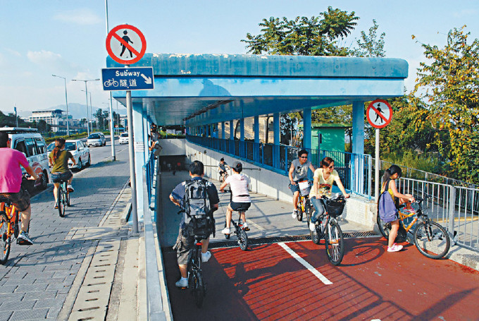 警務處於過去四日進行了一項全港單車安全執法行動。