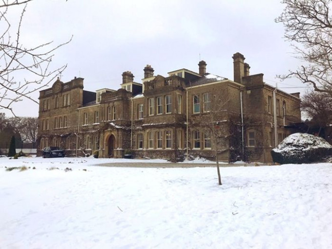 图为Monkton Combe School