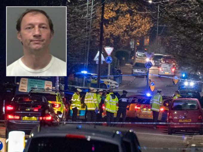 英國有汽車撞向學生造成1死5傷，警方正通緝一名51歲的男疑犯特蕾西·哈曼（Tracey Harman）。(網圖)