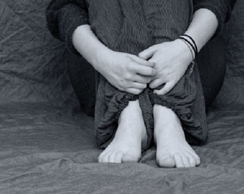 一名8岁女童遭5名男孩多次轮奸。 示意图