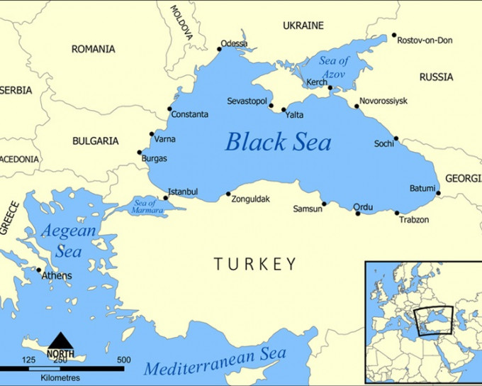 货轮在黑海海域沉没。网图