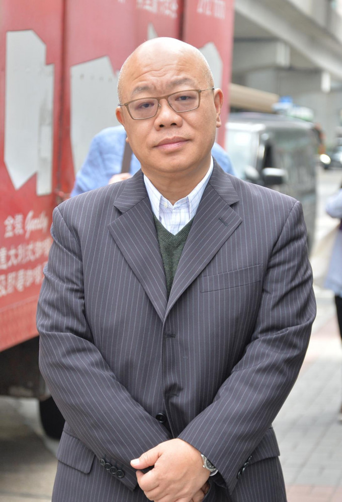 被告郭仲佳否认控罪，案件押后至1月17日预审。