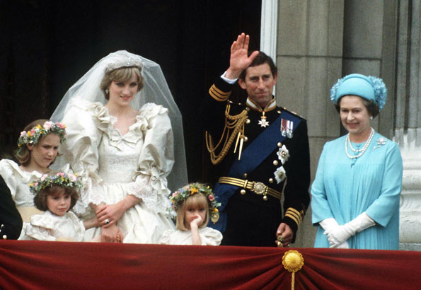 查理斯王子与戴安娜王妃。