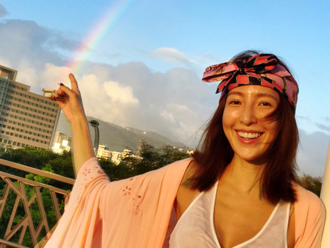 相片中，楊謹華捕捉到彩虹，非常幸運！