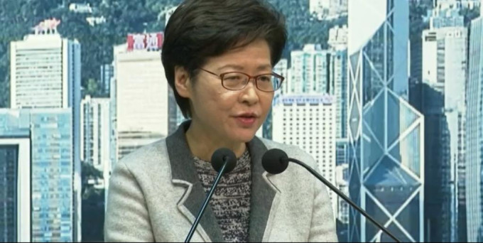 林郑月娥批评官员表现令人失望。