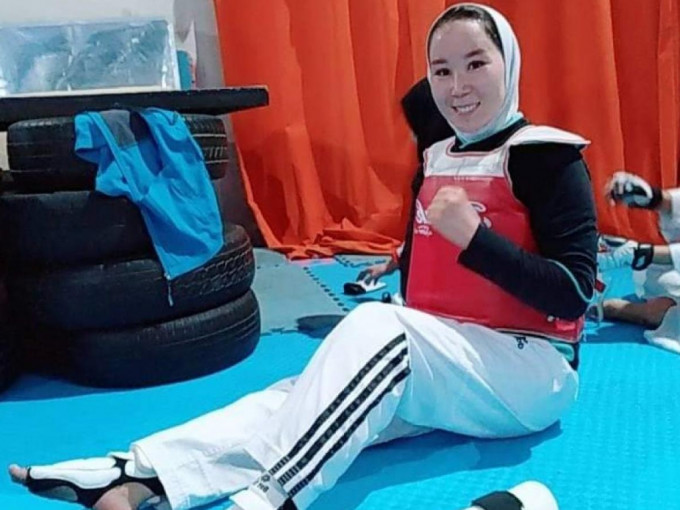 古达达迪是代表阿富汗出征残奥的首名女运动员。残奥官网