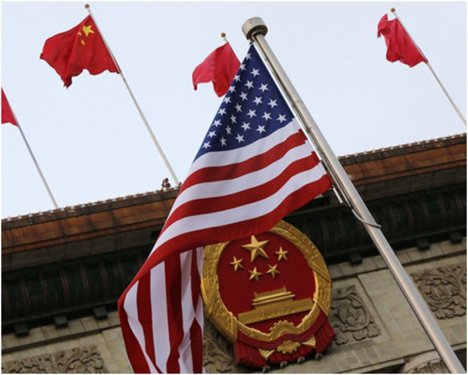 中國向美國反擊對500億美元進口美國貨加徵關稅。