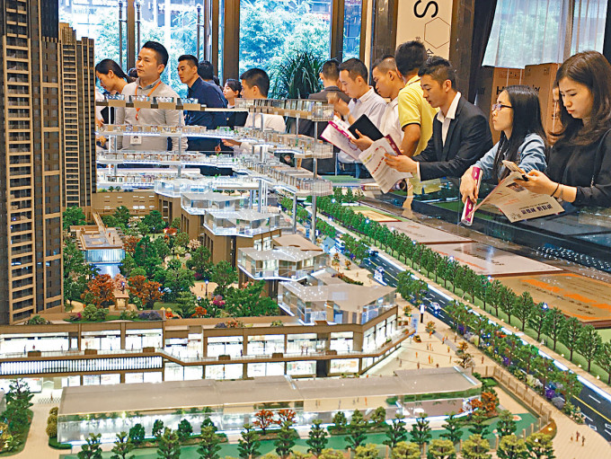 武漢市建議買房者須先申請購房資格，才可入市。
