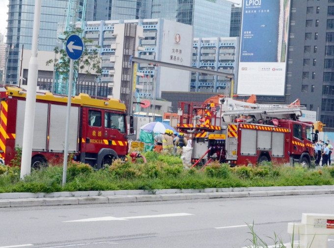 香港儿童医院对开地盘下午发现怀疑炸弹。