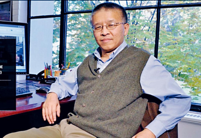被美国当局拘捕一年后撤控的华裔学者陈刚。　