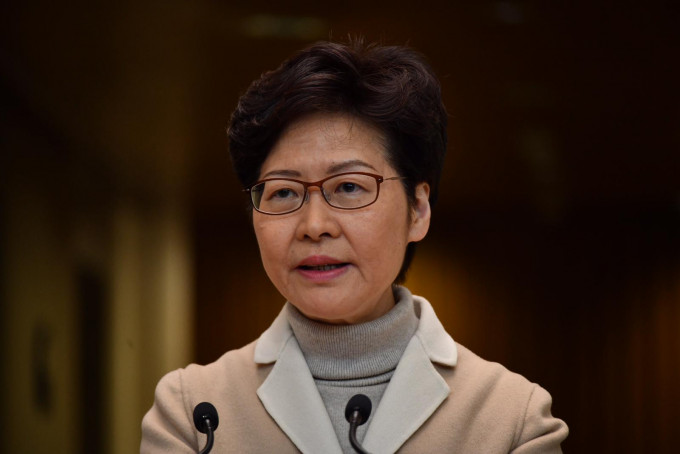 林郑月娥表示，会重新审视到立法会短问短答是否仍有意义。