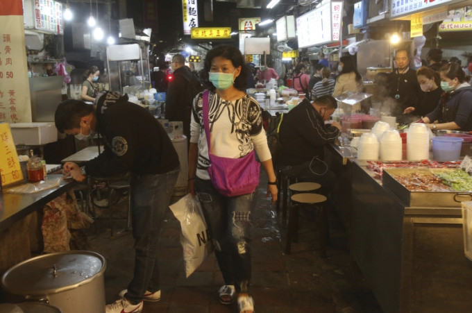 疫情下的台北夜市。(網圖)