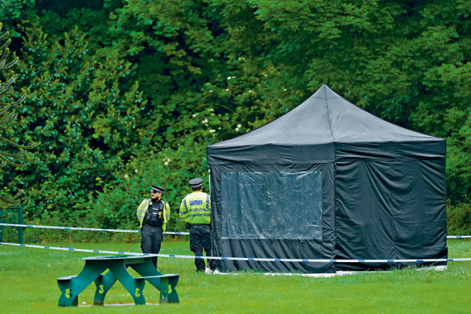 Matthew Trickett被發現伏屍在英國伯克郡梅登黑德鎮的格倫費爾公園。