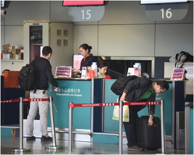 九龍站市區預辦登機服務回復正常。